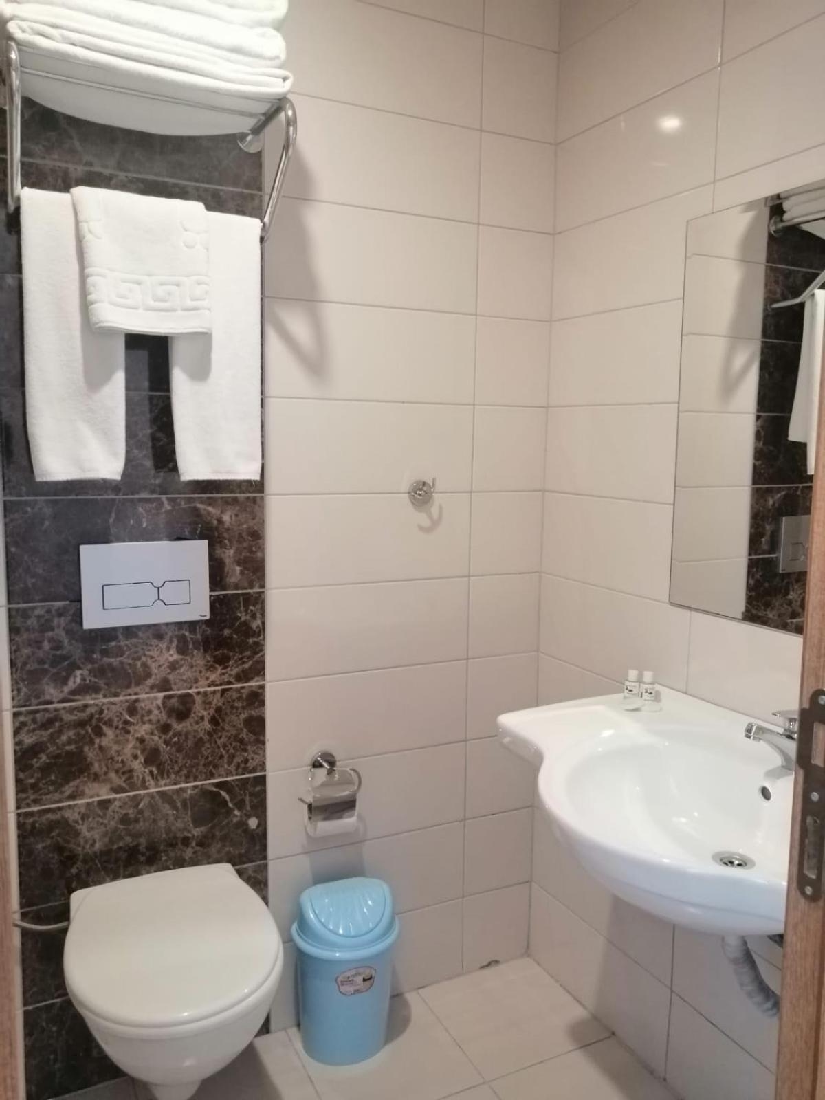 אלאניה Hotel Mitos מראה חיצוני תמונה
