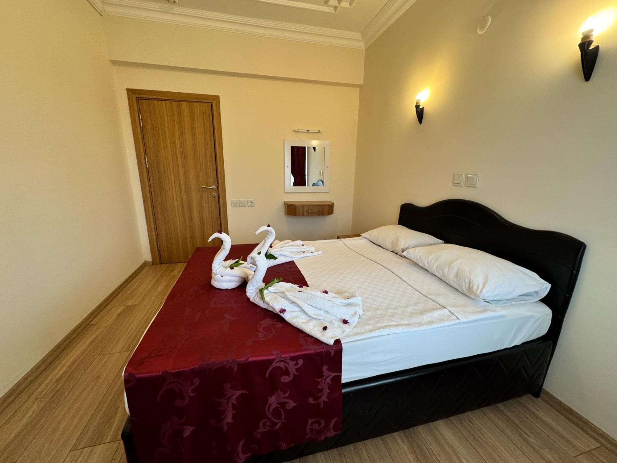 אלאניה Hotel Mitos מראה חיצוני תמונה